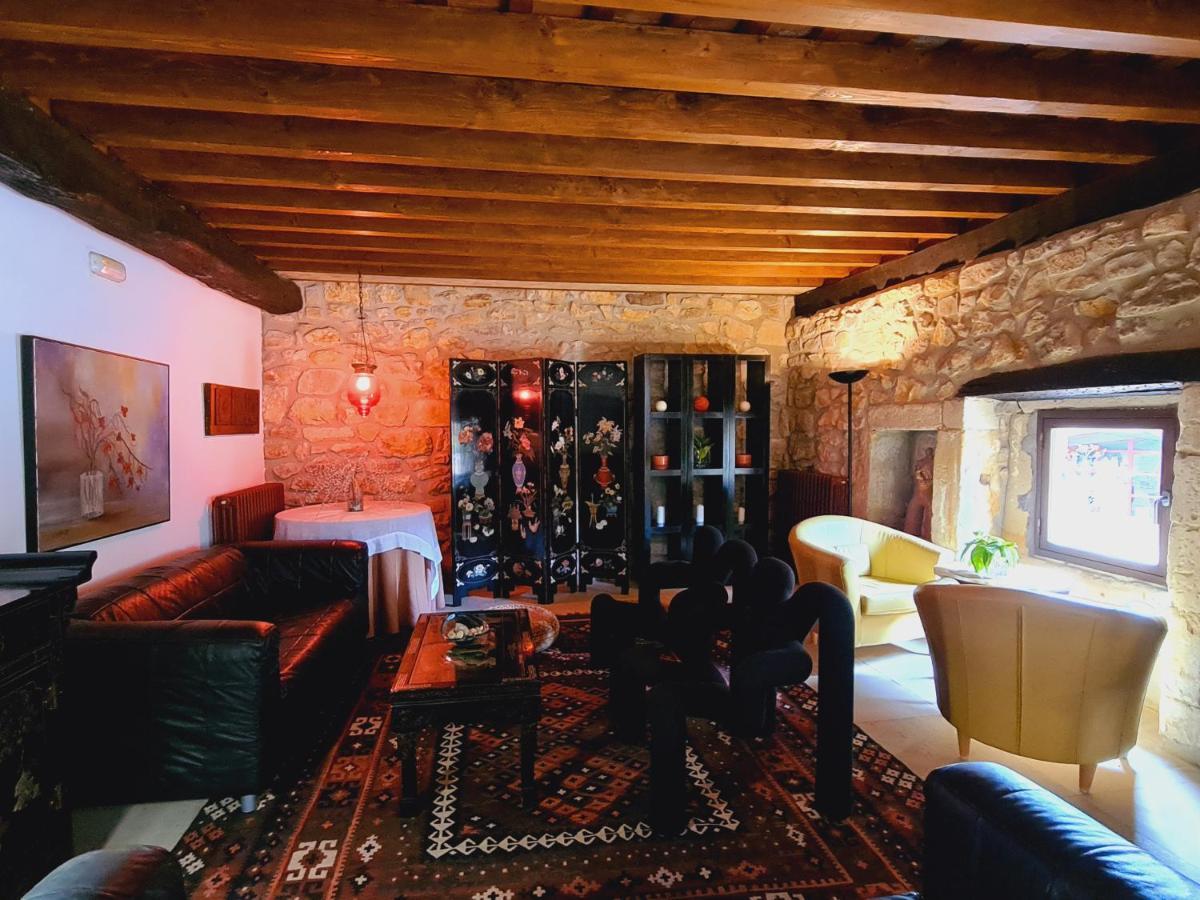 Posada Los Calderones Santillana del Mar Eksteriør billede